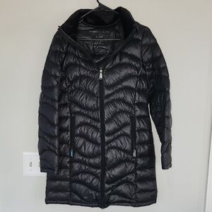 Black Andrew Marc Down Filled Puffer Jacket sz Small packable winter parka coat